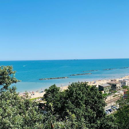 Abruzzodamare Amazing Apartments With Romantic Sea View フランカヴィッラ・アル・マーレ エクステリア 写真