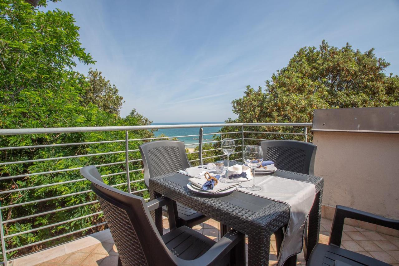 Abruzzodamare Amazing Apartments With Romantic Sea View フランカヴィッラ・アル・マーレ エクステリア 写真